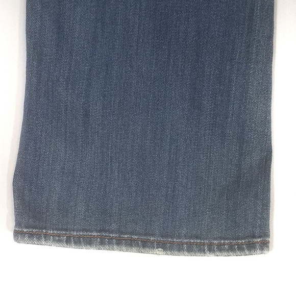 **SOLD** Lucky Brand Flap Back Pocket Jeans - Picture 7 of 7